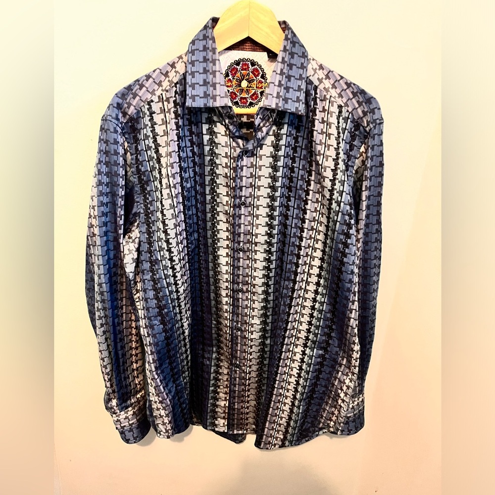 Robert Graham - Men’s Medium - Blue and White - 100% Cotton - Button Up Shirt